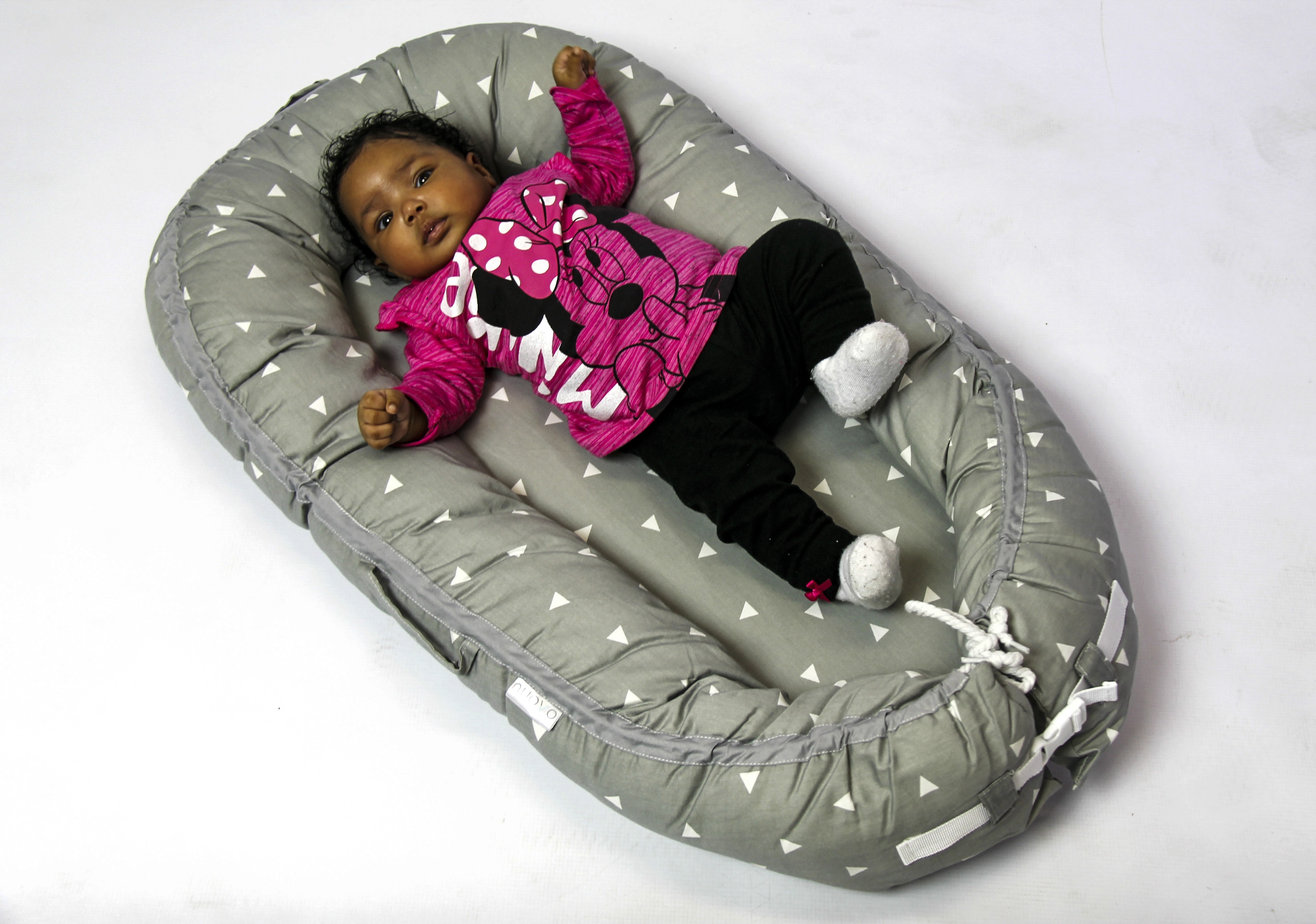 nuovo portable baby bed