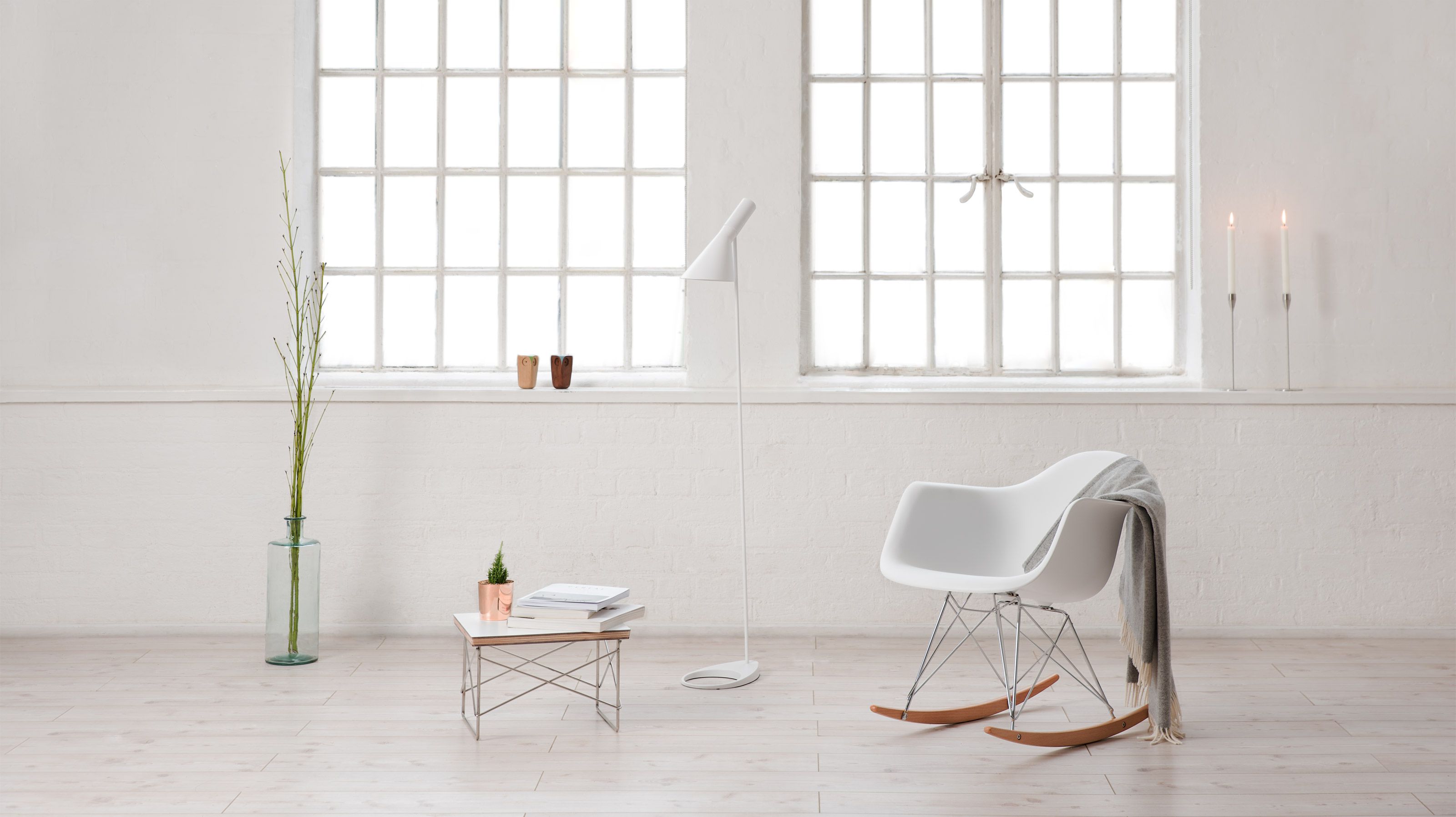 47 Off On Bella Eames Replica Rocking Chair Onedayonly Co Za