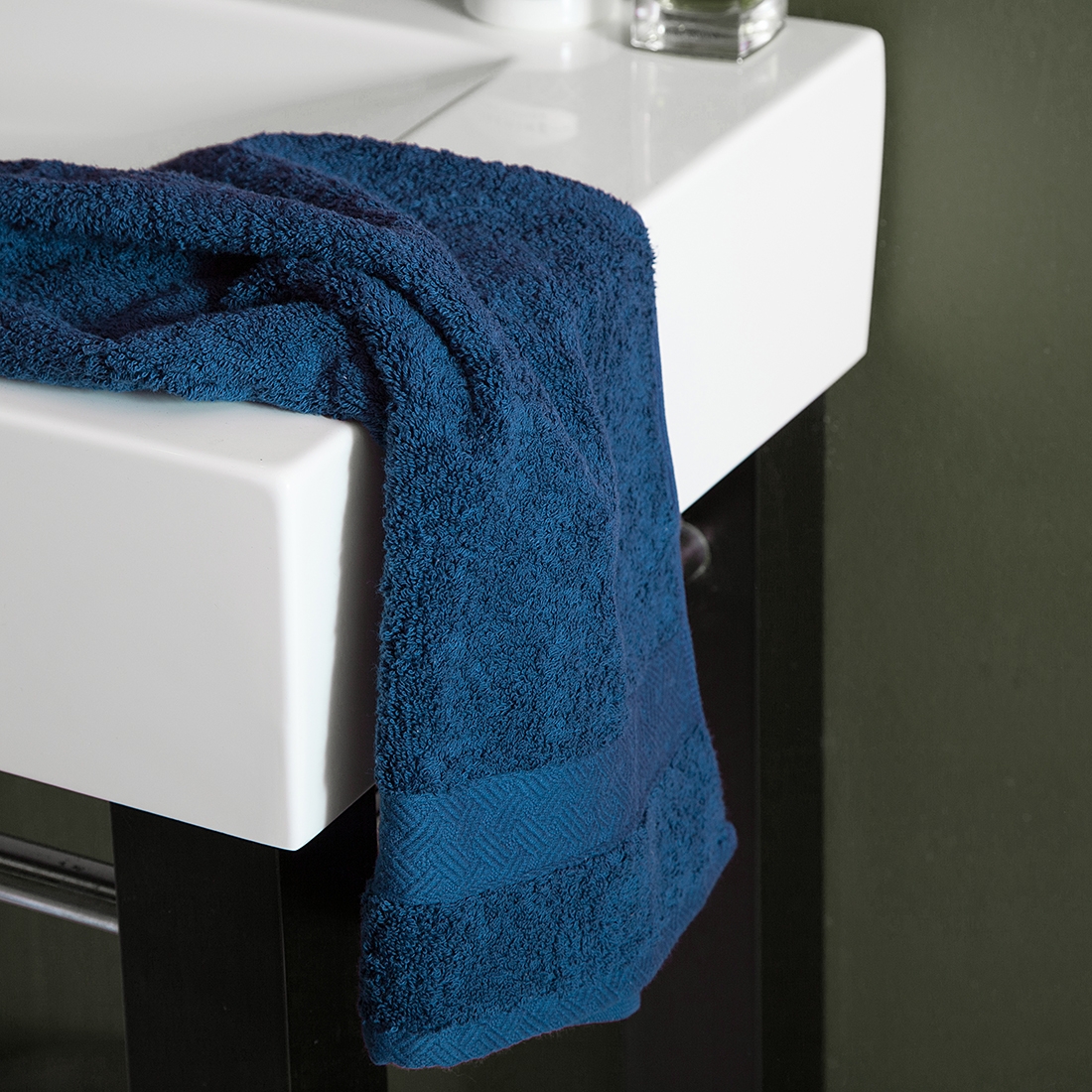 Set of 2 100% Cotton 630GSM Hand Towels