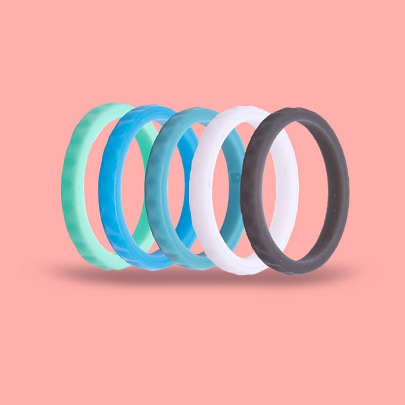 42% off on Freeform Pack of 5 Women's Diamond Stackable Silicone Rings
