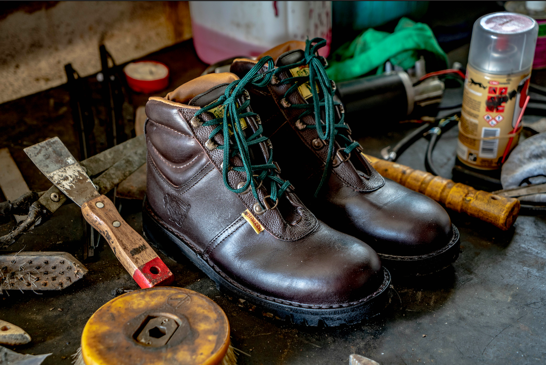 Men's Genuine Leather Highlander Steel Toe Cap LaceUp Safety Boots