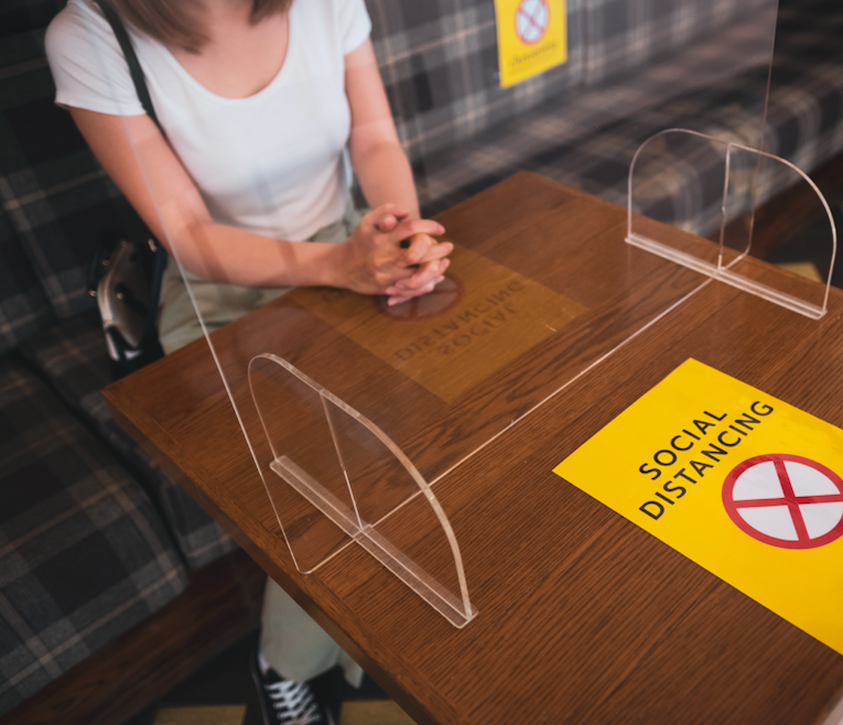 Protective Perspex Desk Shield OneDayOnly.co.za