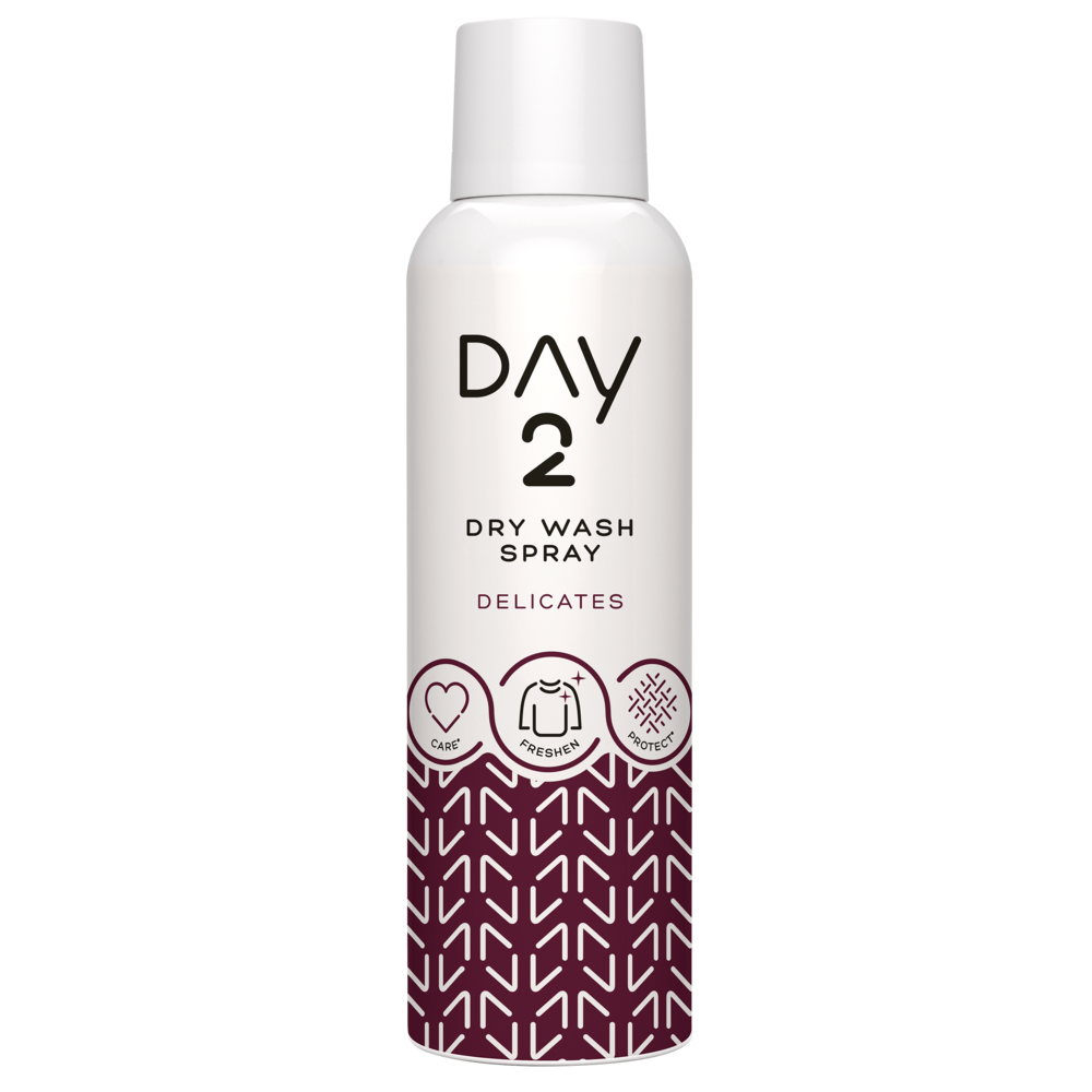 34 off on Day2 Pack of 3 Dry Wash Clothes Spray 200ml OneDayOnly.co.za