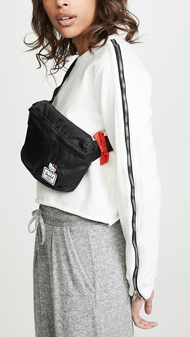 hello kitty fanny pack herschel