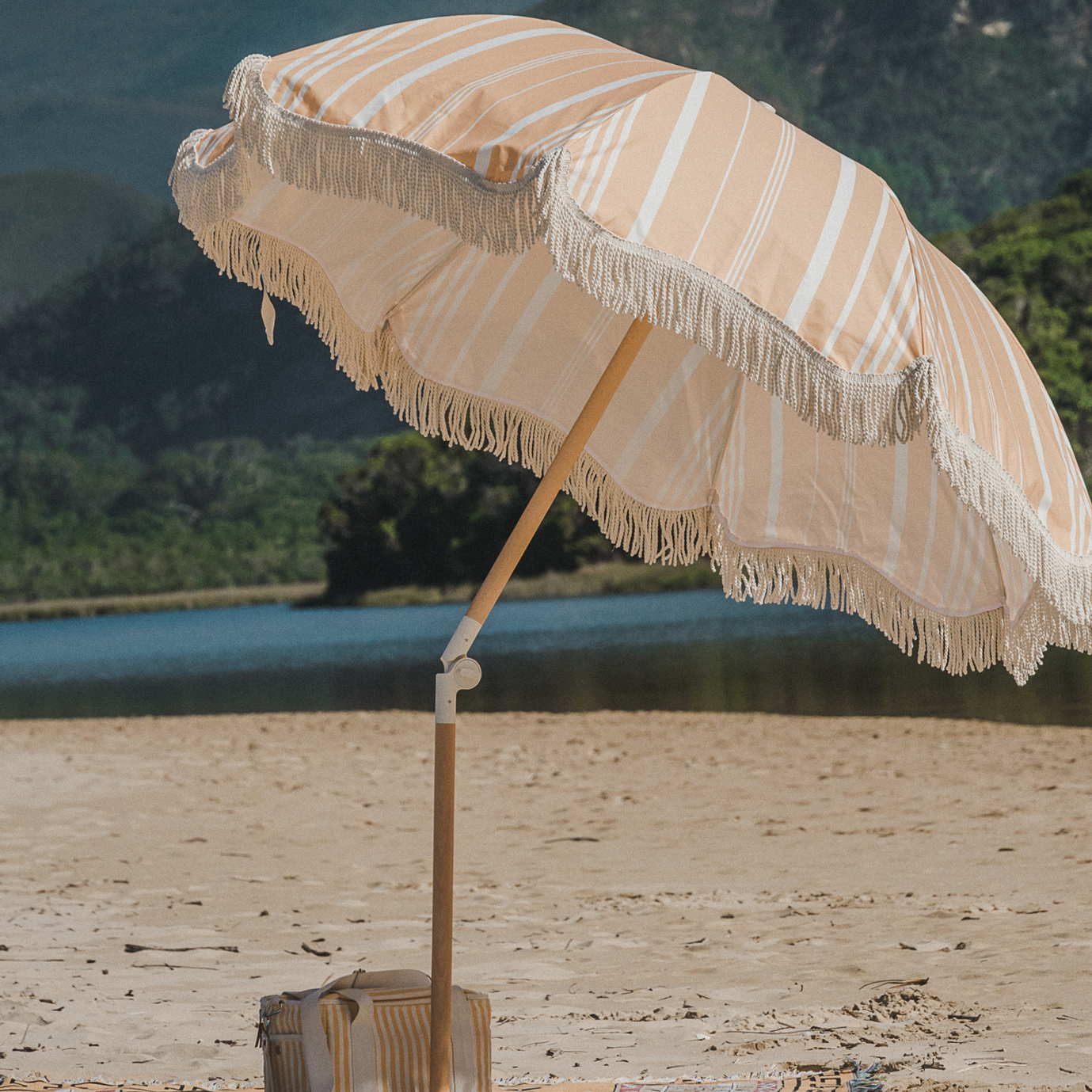 23 off on Retro Style Beach Umbrella