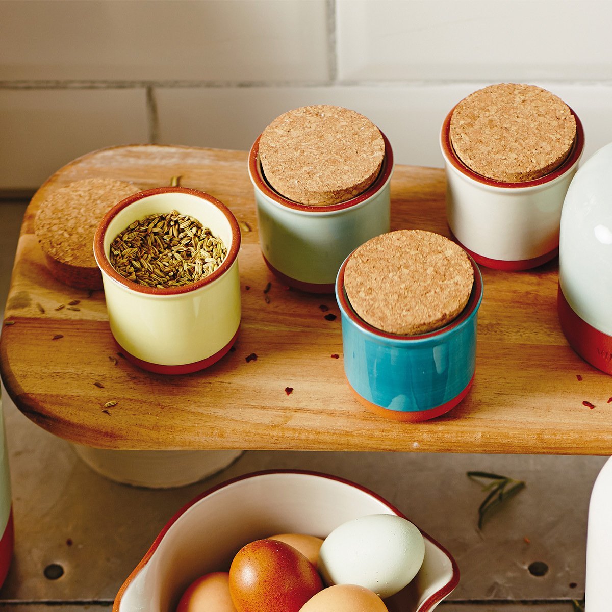 25 off on Jamie Oliver Set of 4 Terracotta Spice Jars OneDayOnly.co.za
