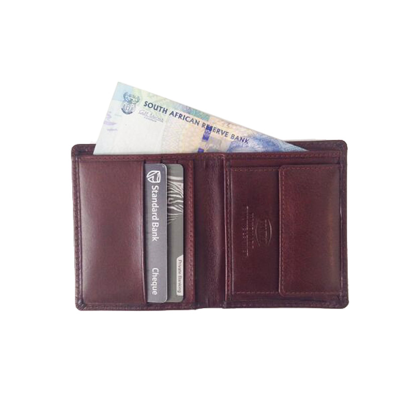 28 off on Busby Mens Wallets OneDayOnly.co.za