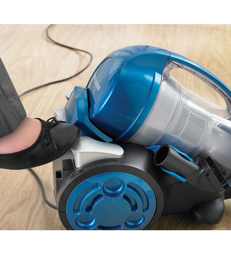 33 off on Black and Decker 2000W MultiCyclonic Bagless Vacuum Cleaner