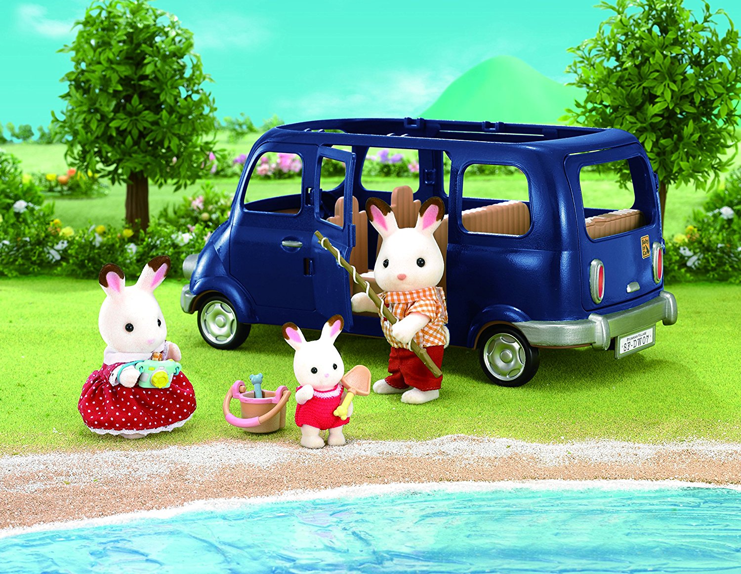 sylvanian families seven seater car