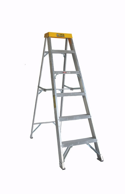 31 off on Maxi Ladders Aluminium Yellow Step Ladder With Toolbox