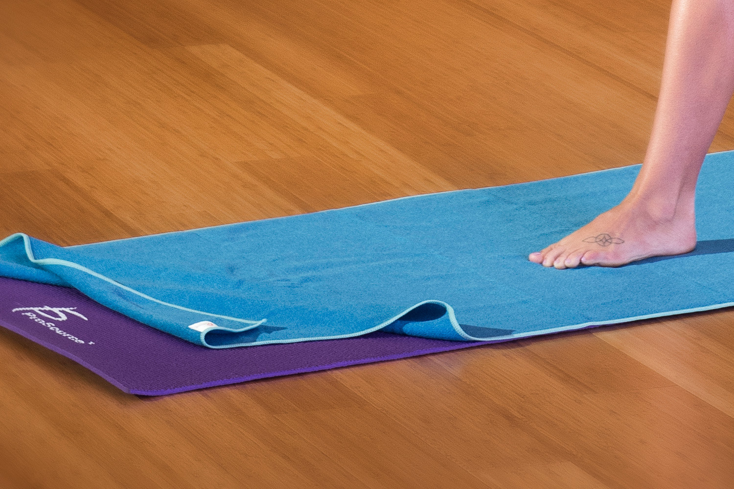 30 Off On Terra Yoga Suede Yoga Towel Onedayonly Co Za
