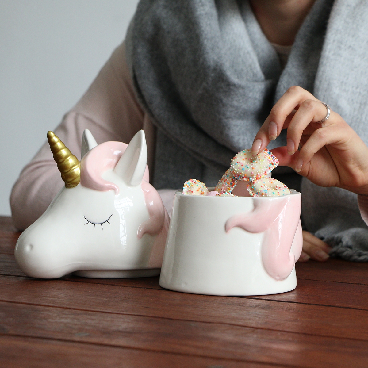 50 Off On Larry S Ceramic Unicorn Cookie Jar Onedayonly Co Za