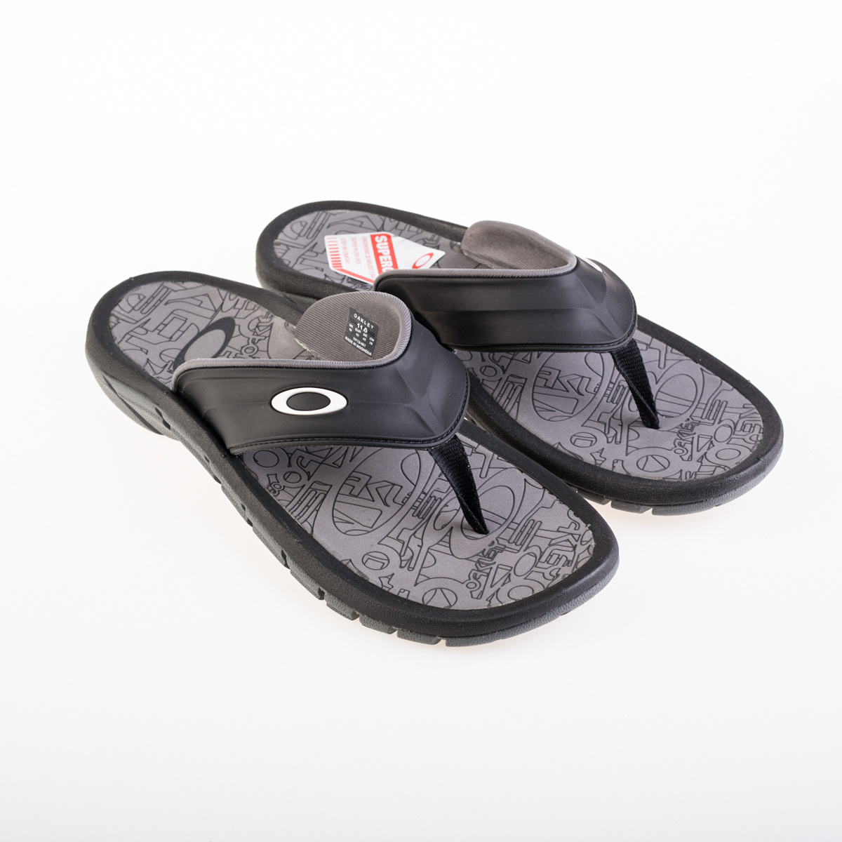 oakley supercoil flip flops