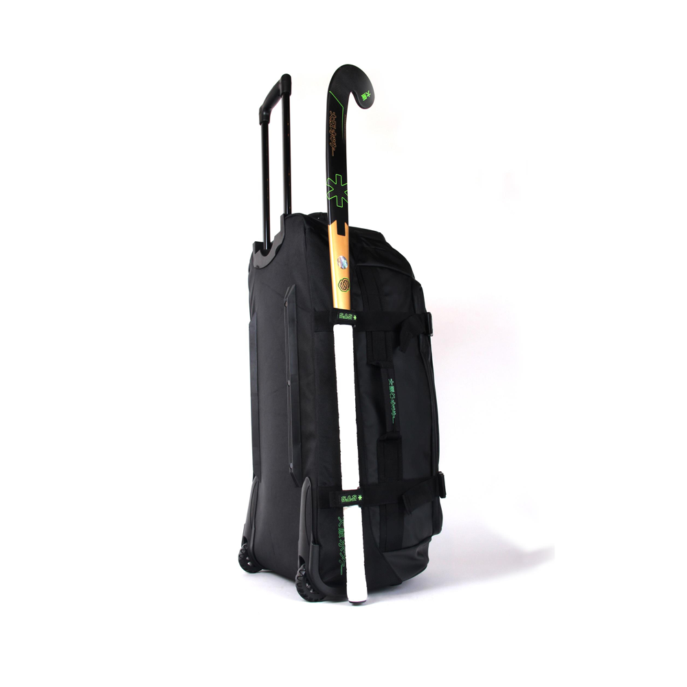 40% Off On Black Large Trolley Bag