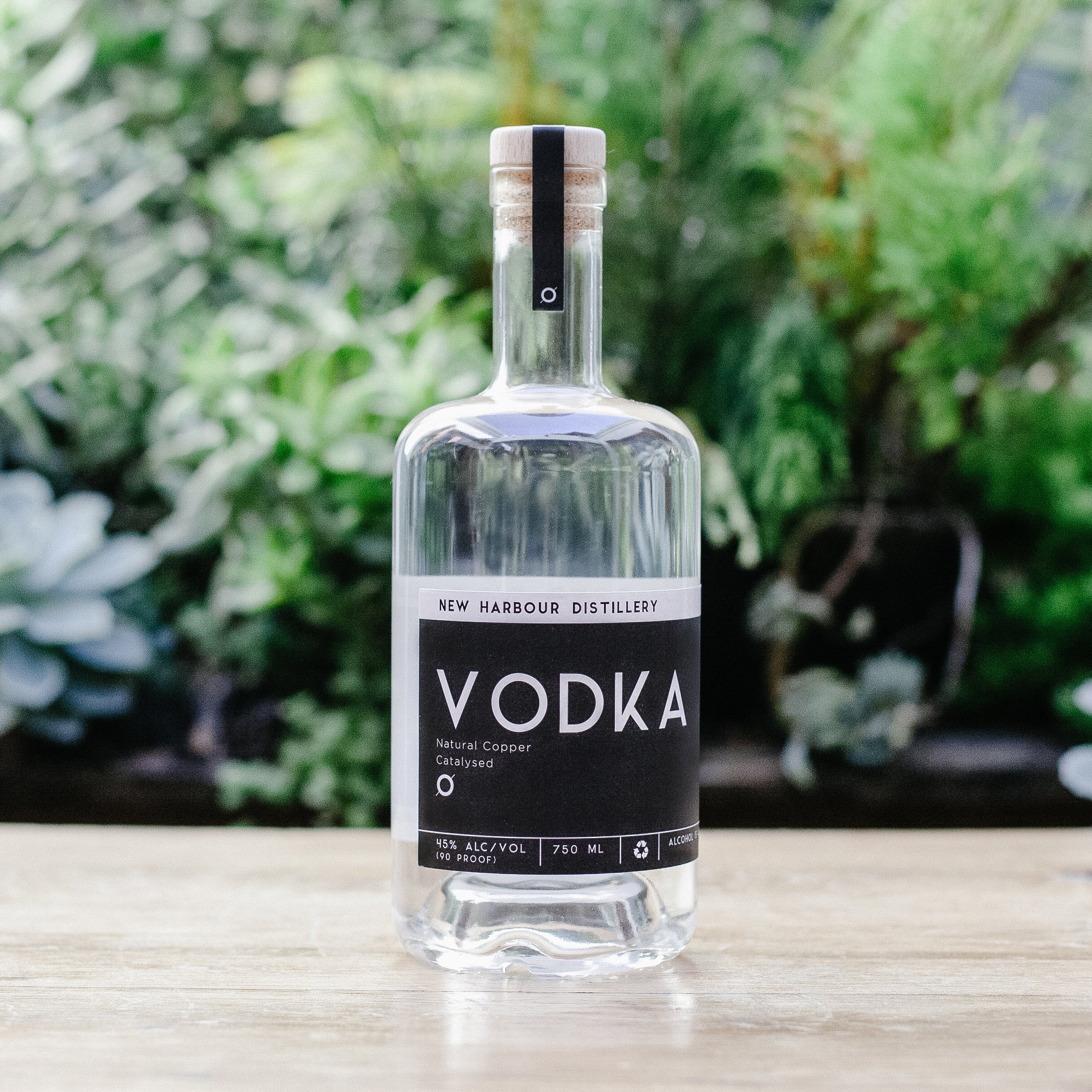 28 off on New Harbour Distillery Natural Copper Catalysed Craft Vodka